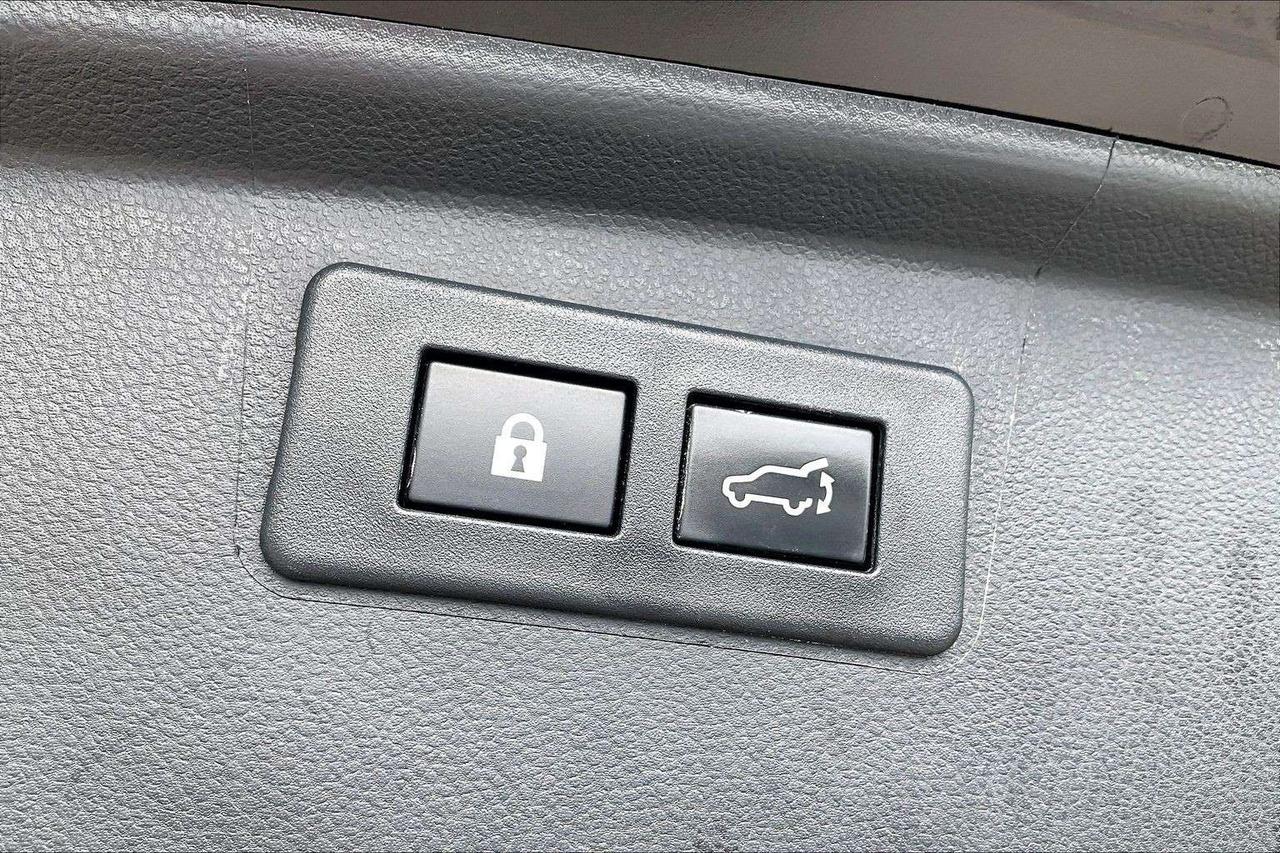 2024 Subaru Outback Onyx AWD   Sunroof   Heated Seats/Steer   CarPlay Photo