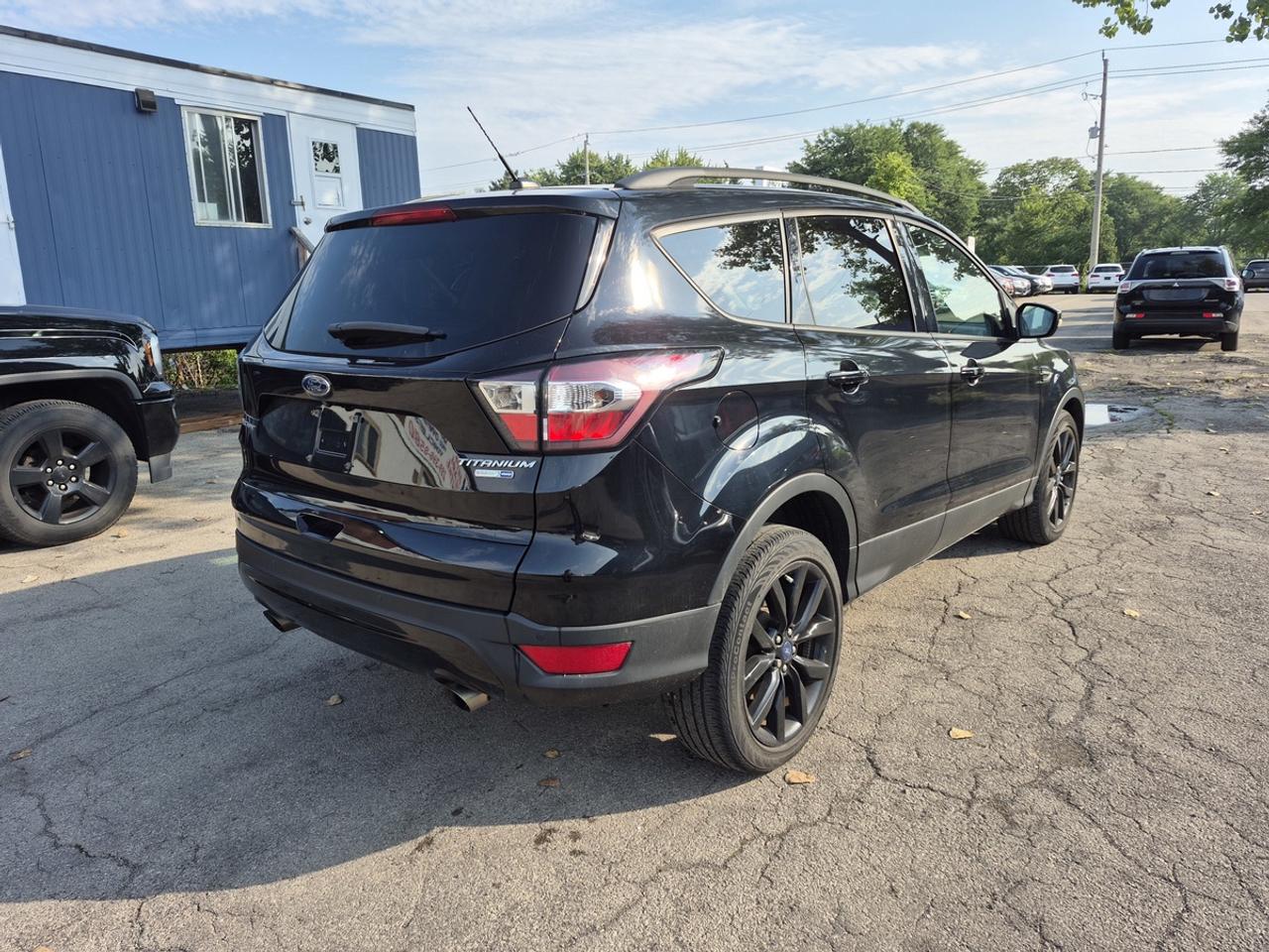 2017 Ford Escape Titanium Photo