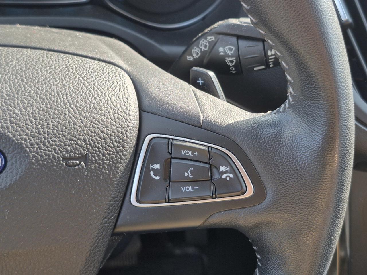 2017 Ford Escape Titanium Photo