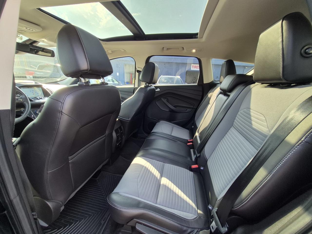 2017 Ford Escape Titanium Photo