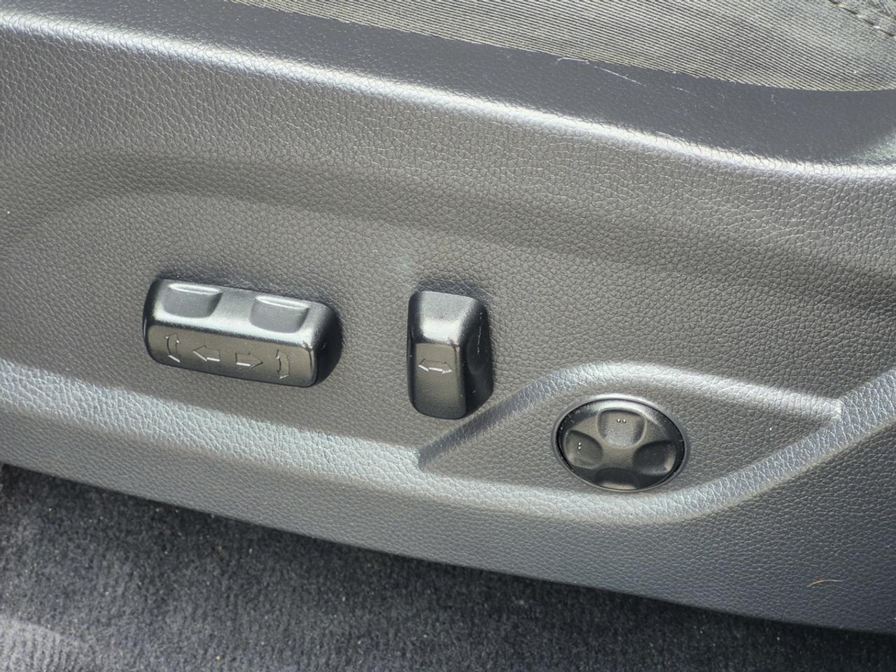 2017 Hyundai Santa Fe SPORT Photo