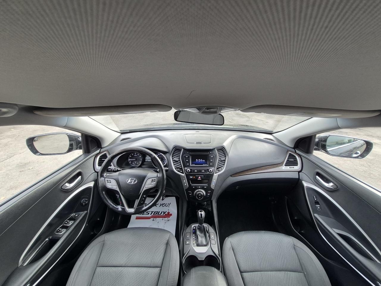 2017 Hyundai Santa Fe SPORT Photo