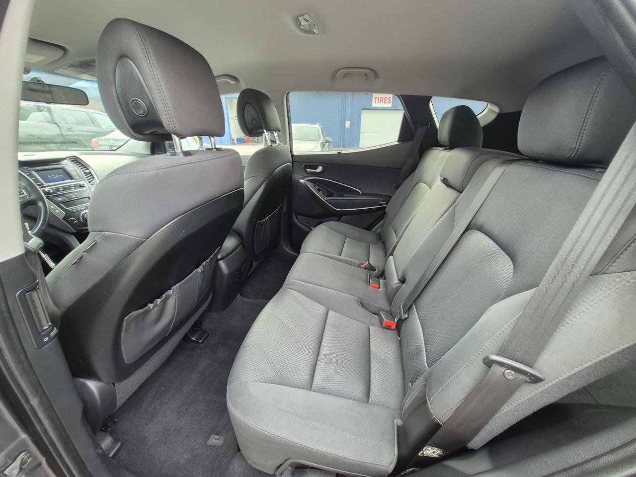 2017 Hyundai Santa Fe SPORT Photo