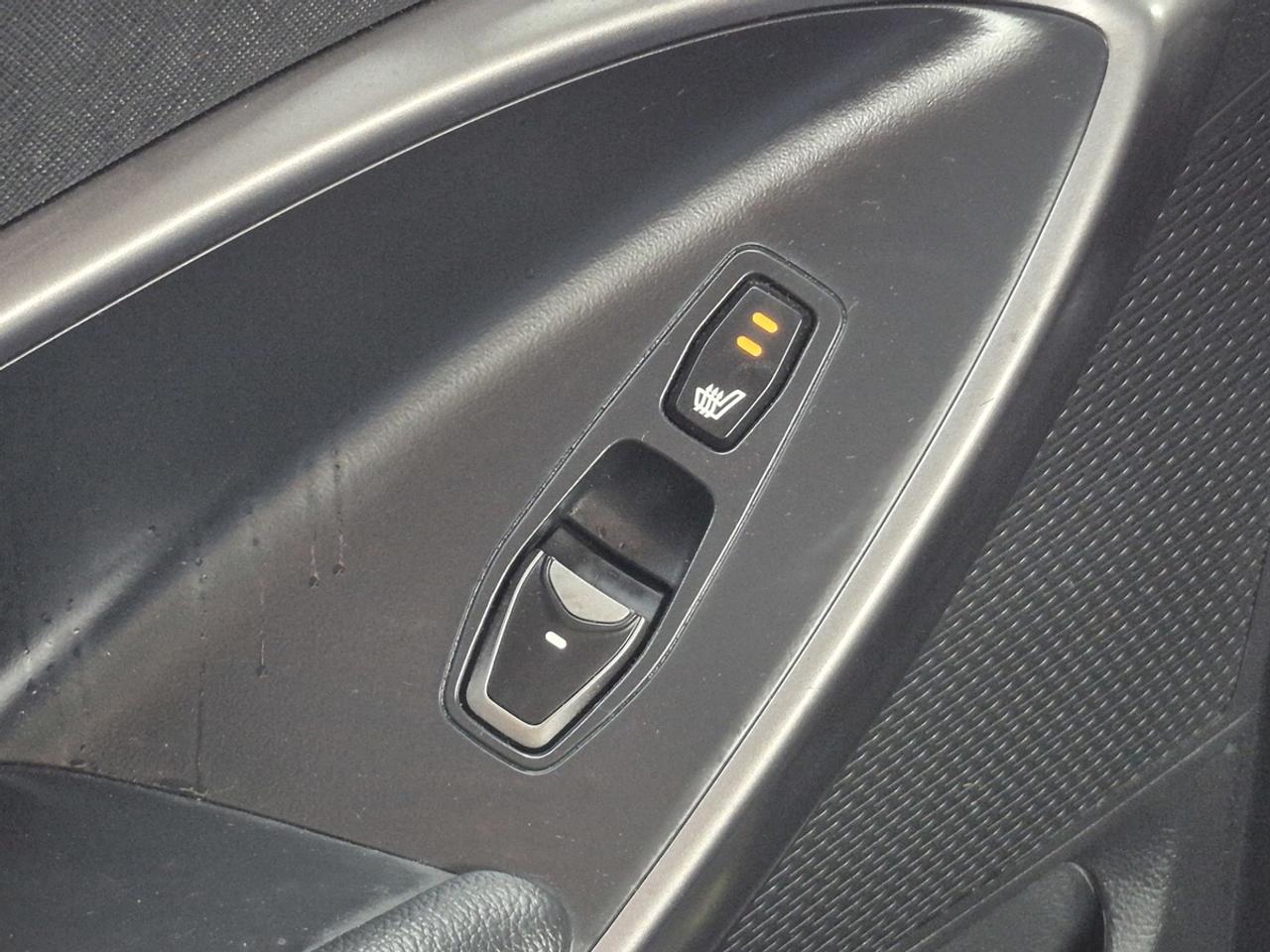2017 Hyundai Santa Fe SPORT Photo