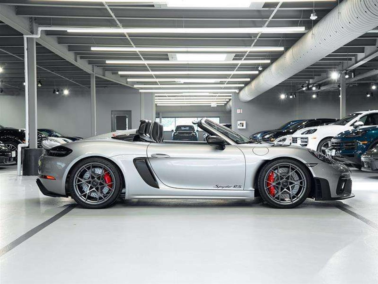 2025 Porsche 718 Spyder RS Roadster Photo
