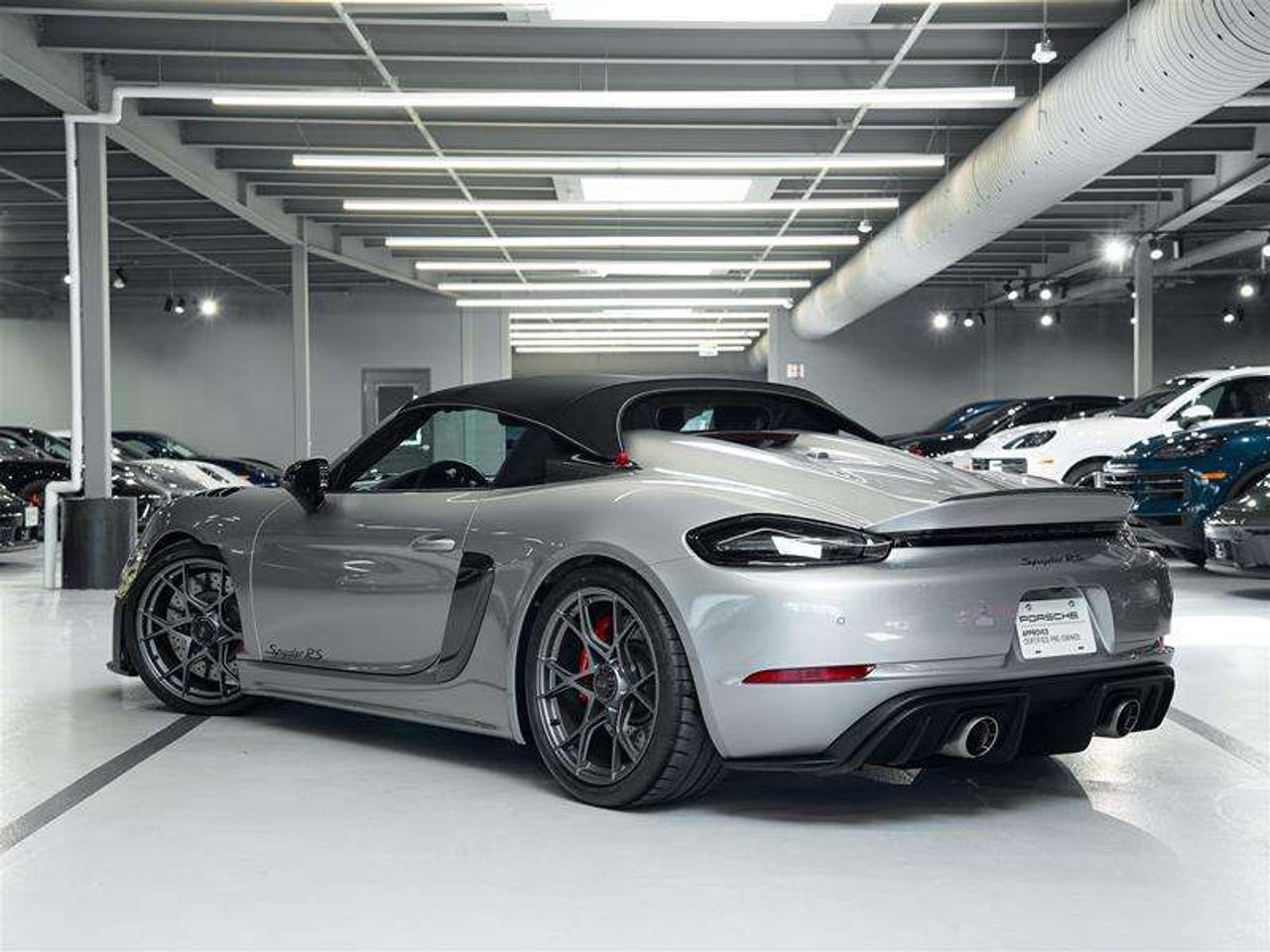 2025 Porsche 718 Spyder RS Roadster Photo
