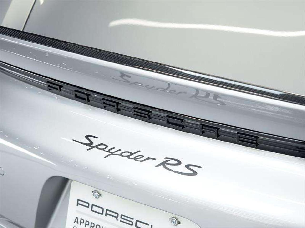 2025 Porsche 718 Spyder RS Roadster Photo