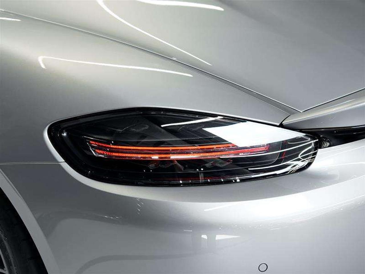 2025 Porsche 718 Spyder RS Roadster Photo