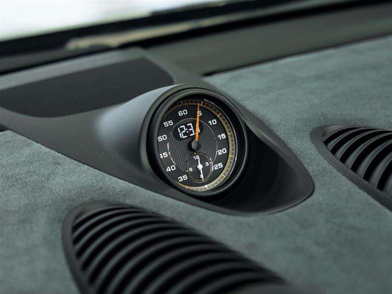 2025 Porsche 718 Spyder RS Roadster Photo