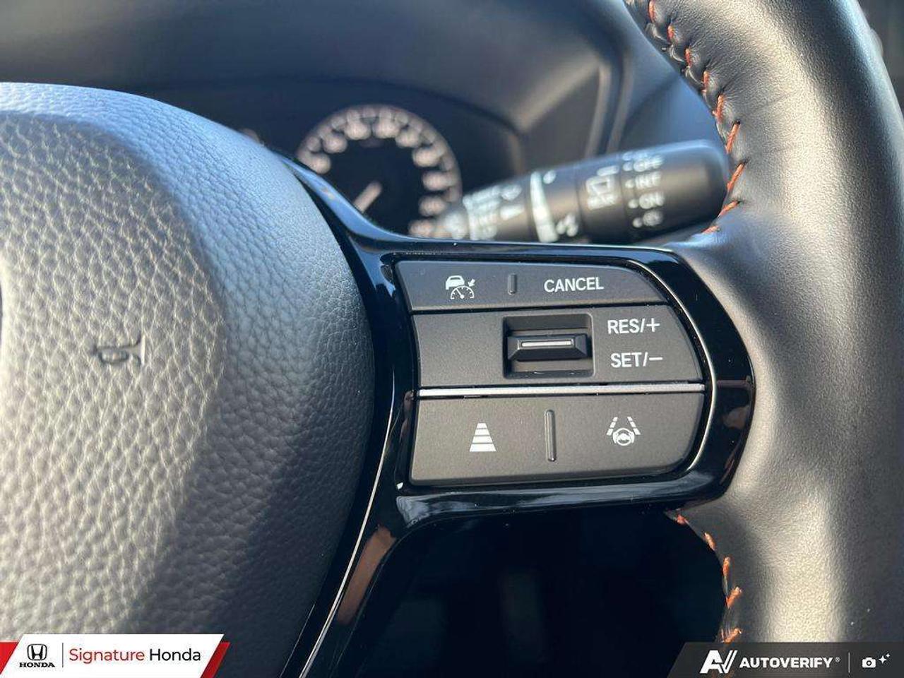 2025 Honda HR-V Sport Photo