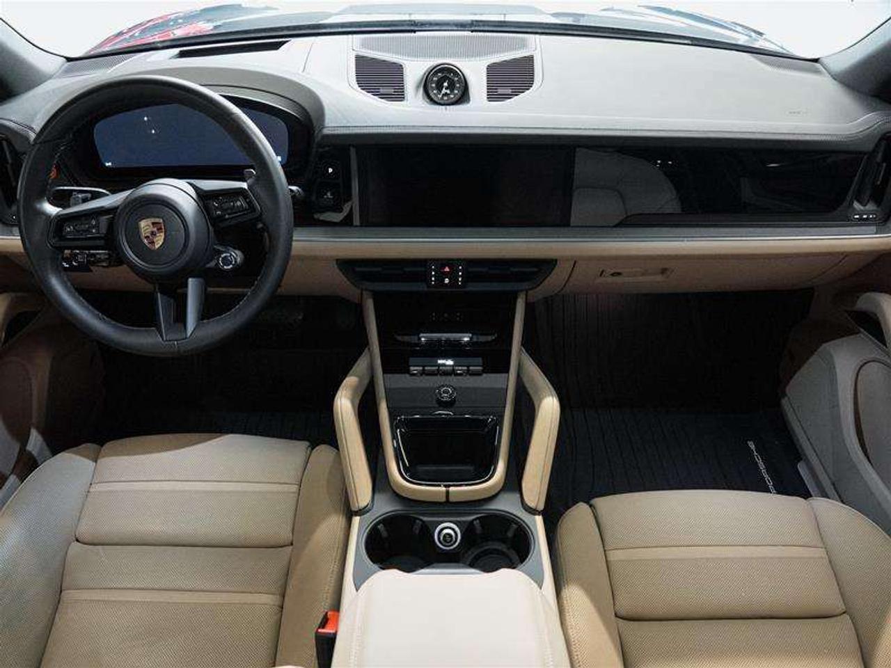 2024 Porsche Cayenne AWD Photo