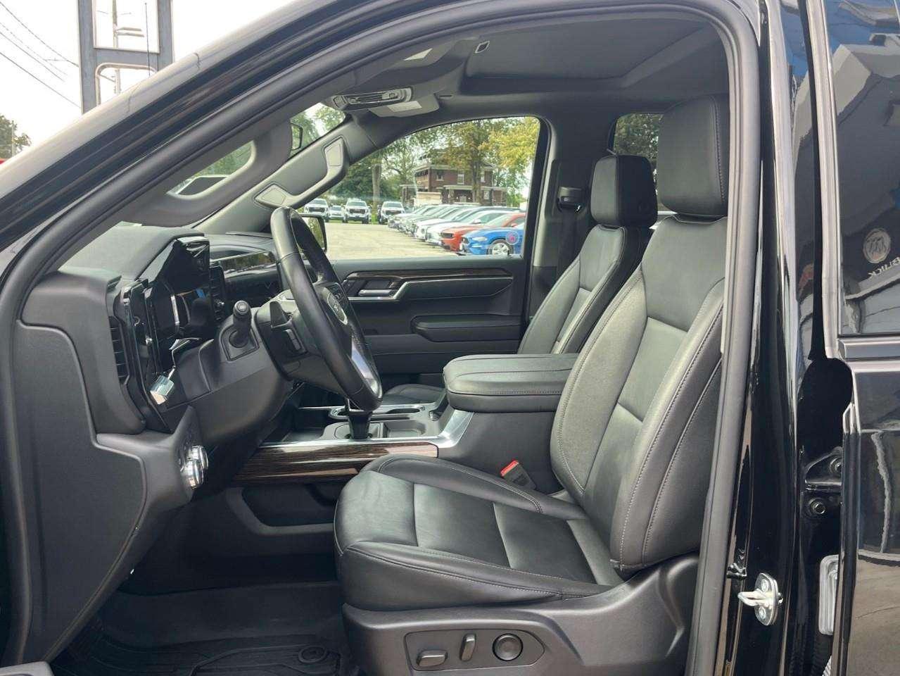2024 GMC Sierra 1500 ELEVATION CPO RATES APPLY @ 2.99%-5.59% OAC Photo