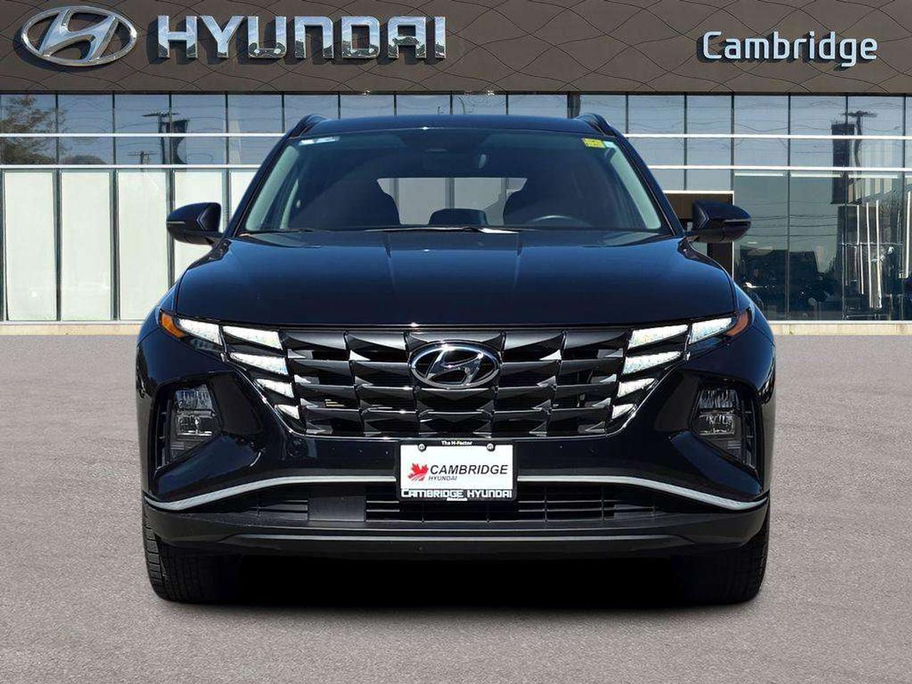 2022 Hyundai Tucson Preferred   HEATSEATS/WHEEL CARPLAY 7.9L/100KM Photo