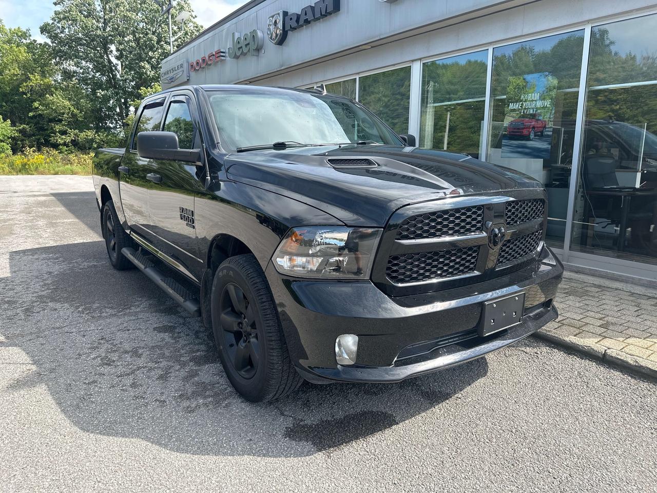 2022 RAM 1500 Express Photo