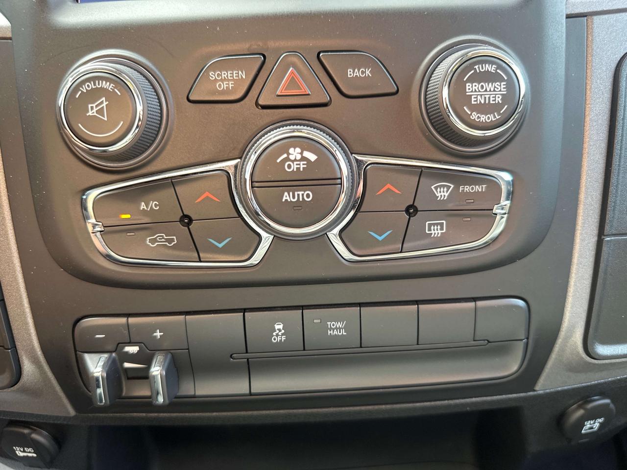 2022 RAM 1500 Express Photo