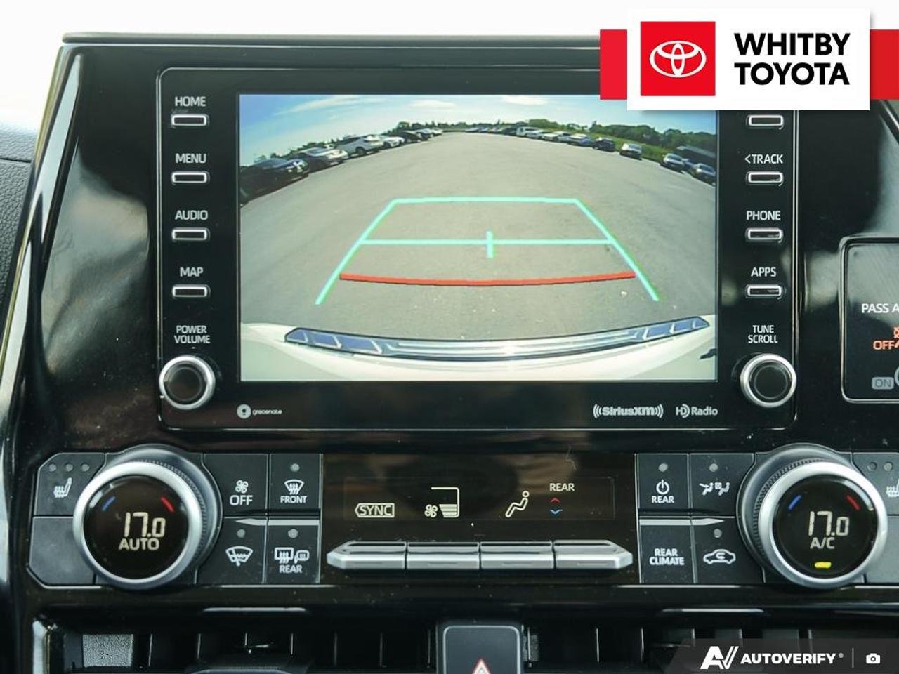 2020 Toyota Highlander XLE 3.5L Photo