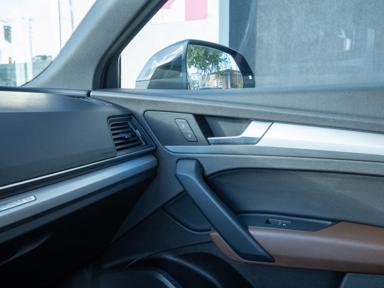 2019 Audi Q5 Komfort | Quattro AWD | Brown Leather Interior Photo