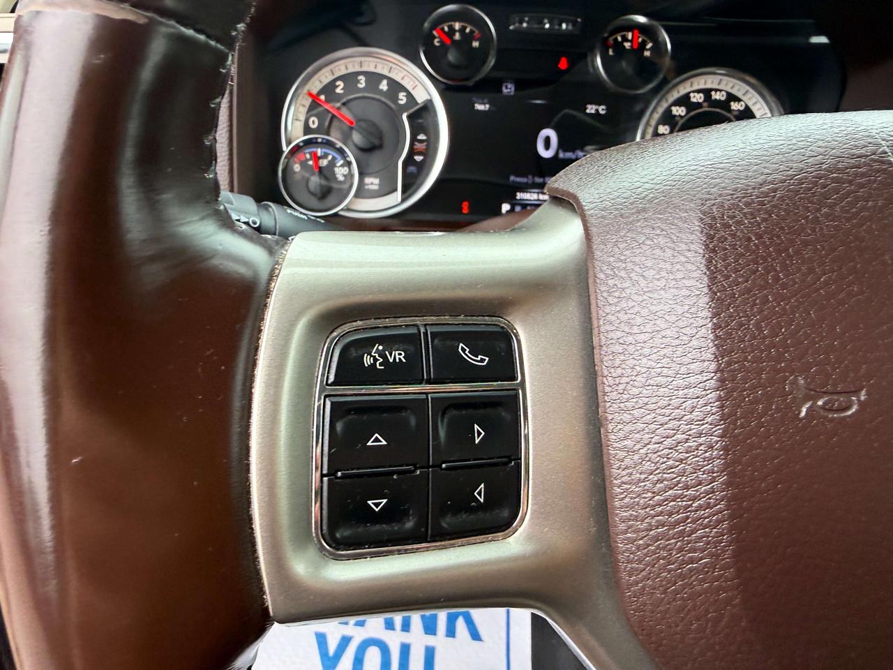2018 RAM 1500 Laramie - htd/vntd leather - tow pkg Photo