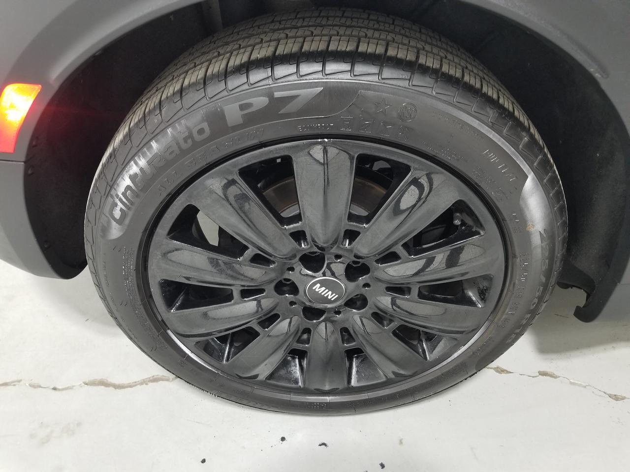 2018 MINI Countryman Cooper S 4dr All-Wheel Drive ALL4 Sport Utility Photo