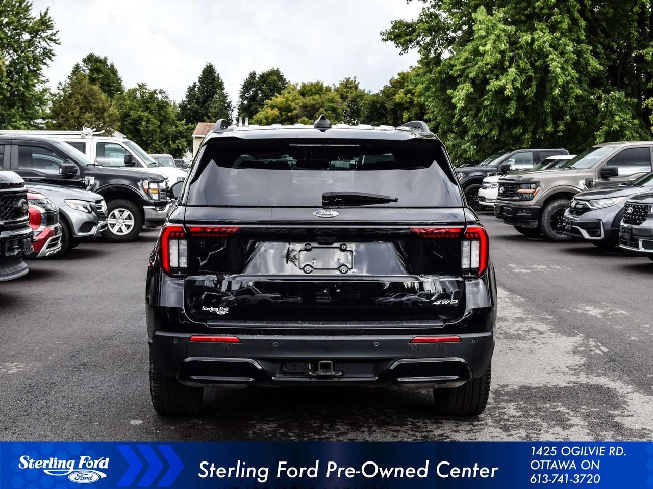 2025 Ford Explorer ST-Line Photo3