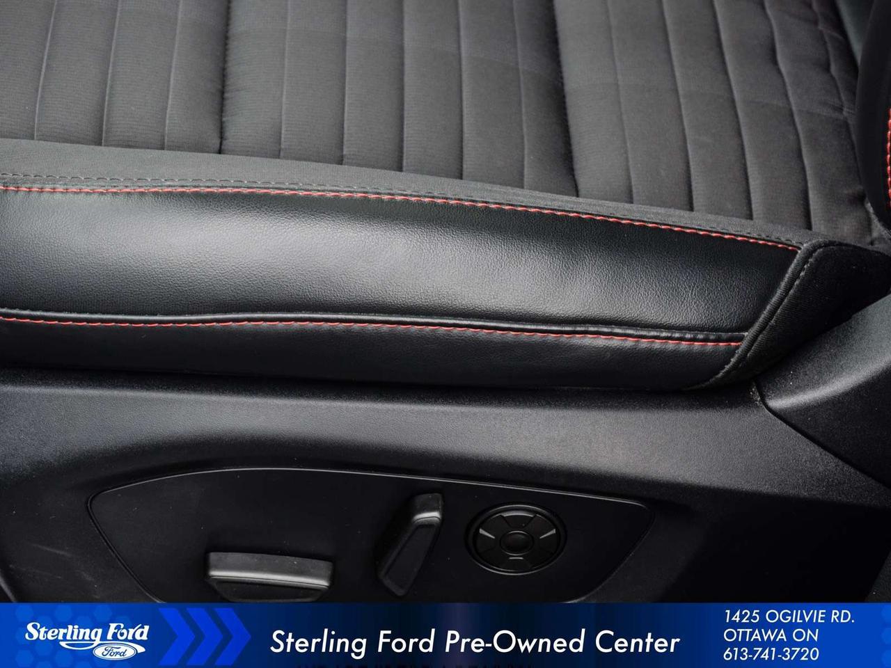 2025 Ford Explorer ST-Line Photo