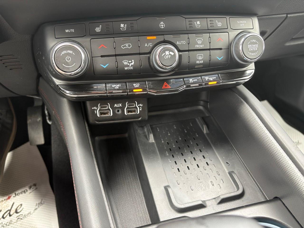 2025 Dodge Durango R/T AWD Photo