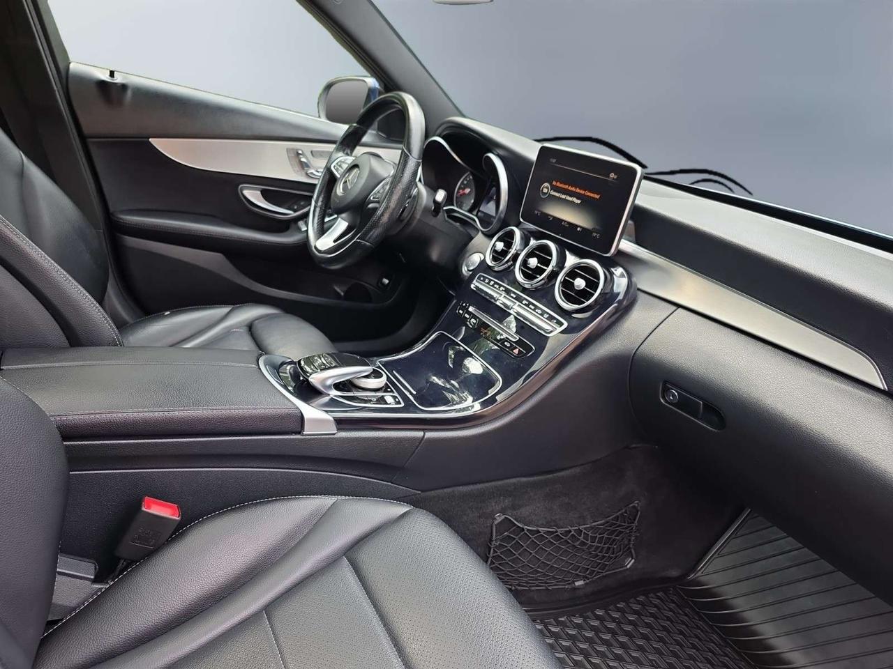 2017 Mercedes-Benz C-Class C 300 4MATIC AMG PKG * NAVI / CAMERA / PANORAMIC / LED LIGHTS Photo