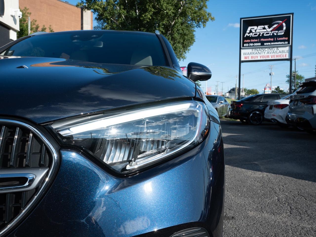 2023 Mercedes-Benz GLC GLC 300 | 4MATIC | PANO ROOF | ONE OWNER Photo