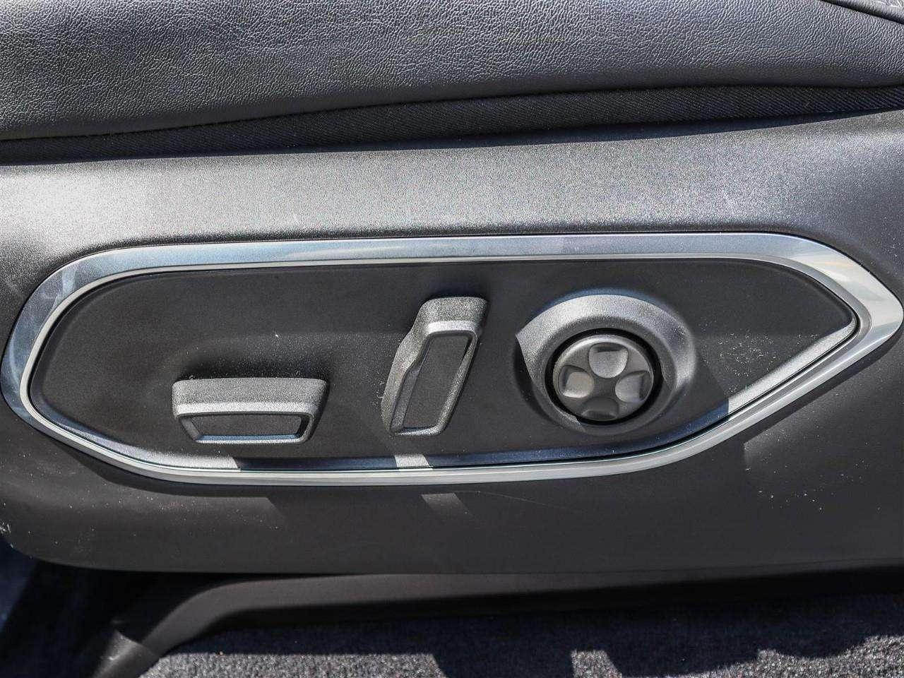 2026 Jeep Grand Wagoneer limited Photo