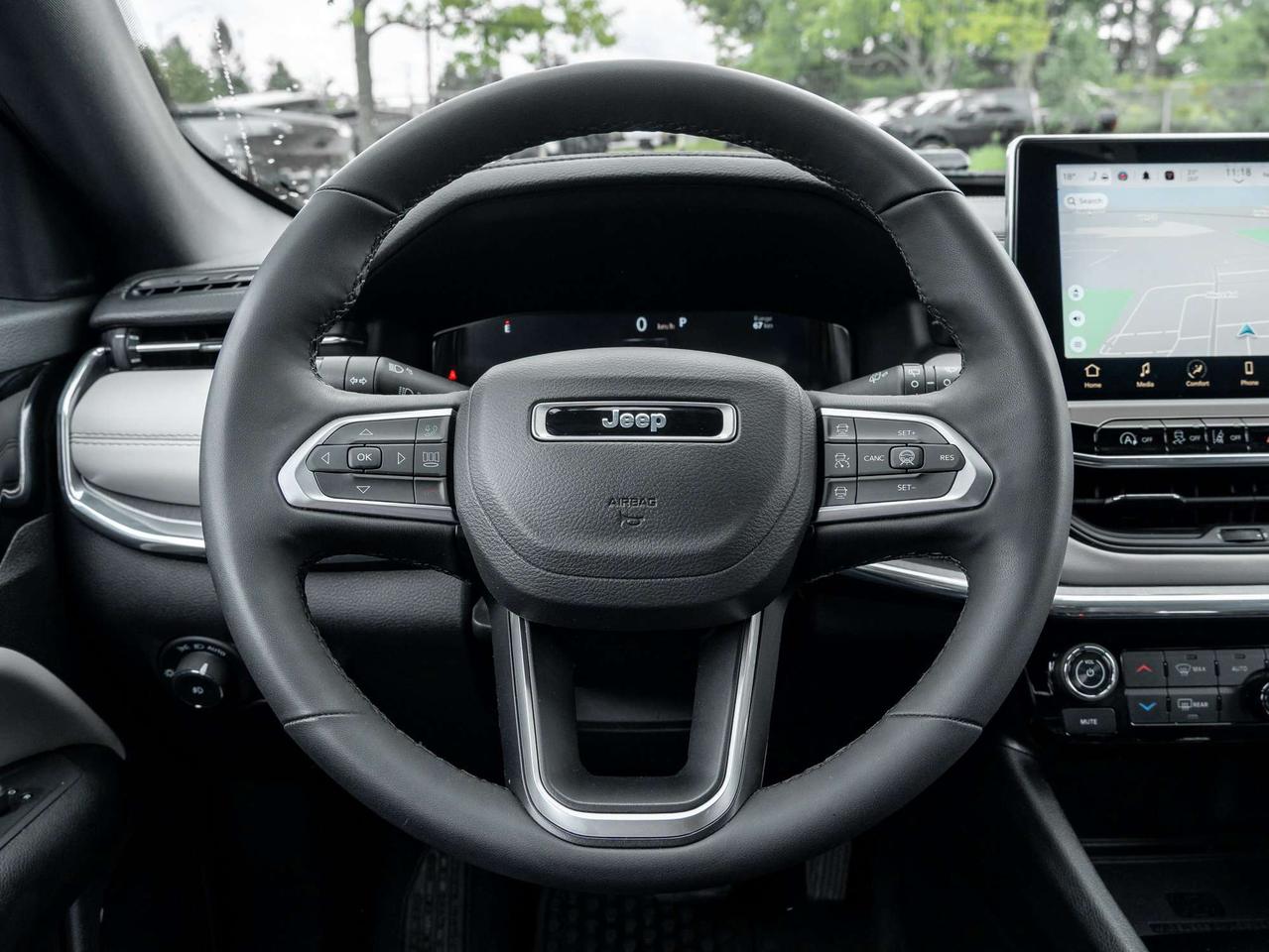 2023 Jeep Compass LIMITED Photo