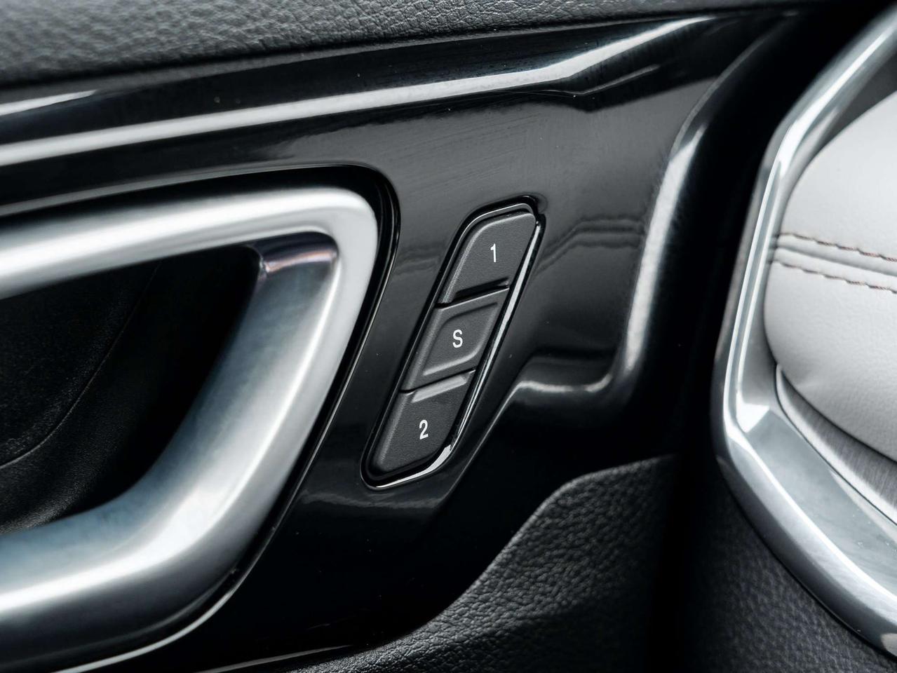 2023 Jeep Compass LIMITED Photo