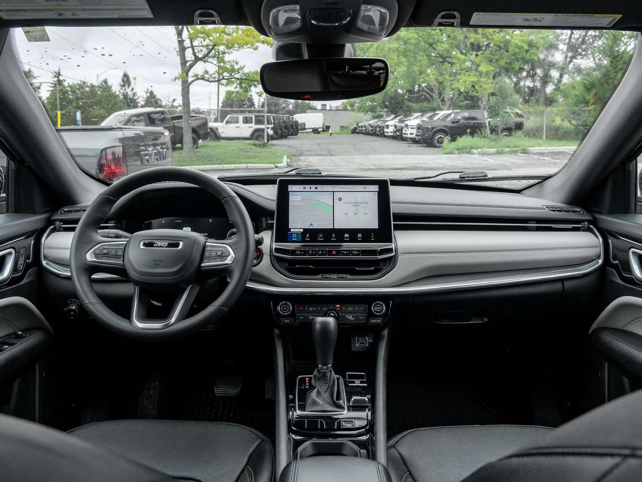 2023 Jeep Compass LIMITED Photo