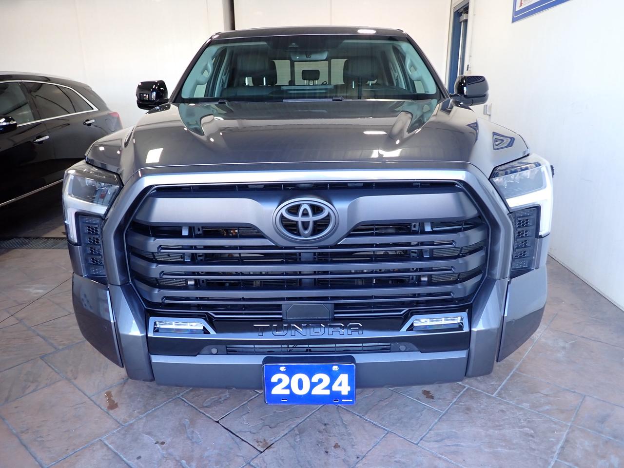 2024 Toyota Tundra Limited 4X4 DOUBLE CAB LEATHER SUNROOF Photo
