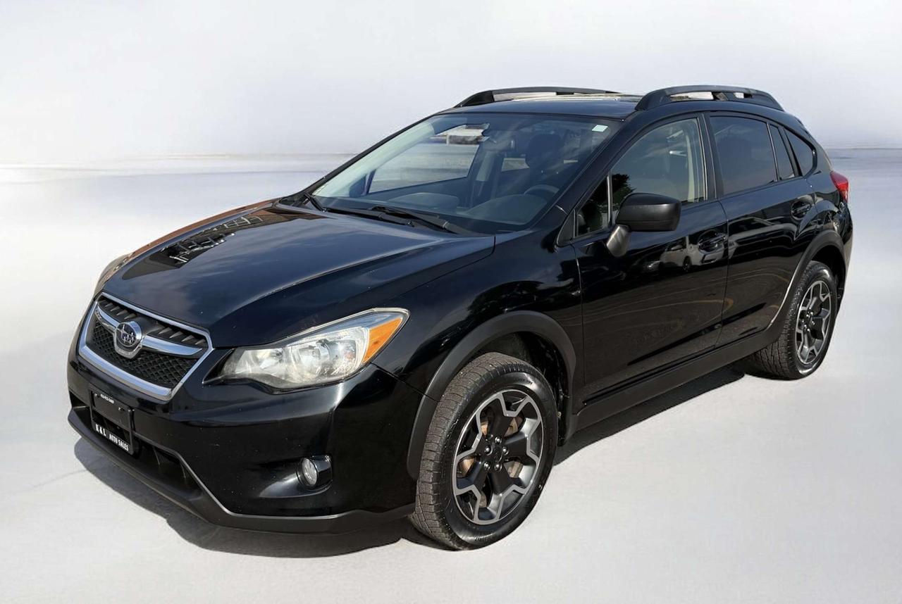 2015 Subaru XV 2.0i ~ MANUAL ~ NO ACCIDENTS ~ CERTIFIED Photo