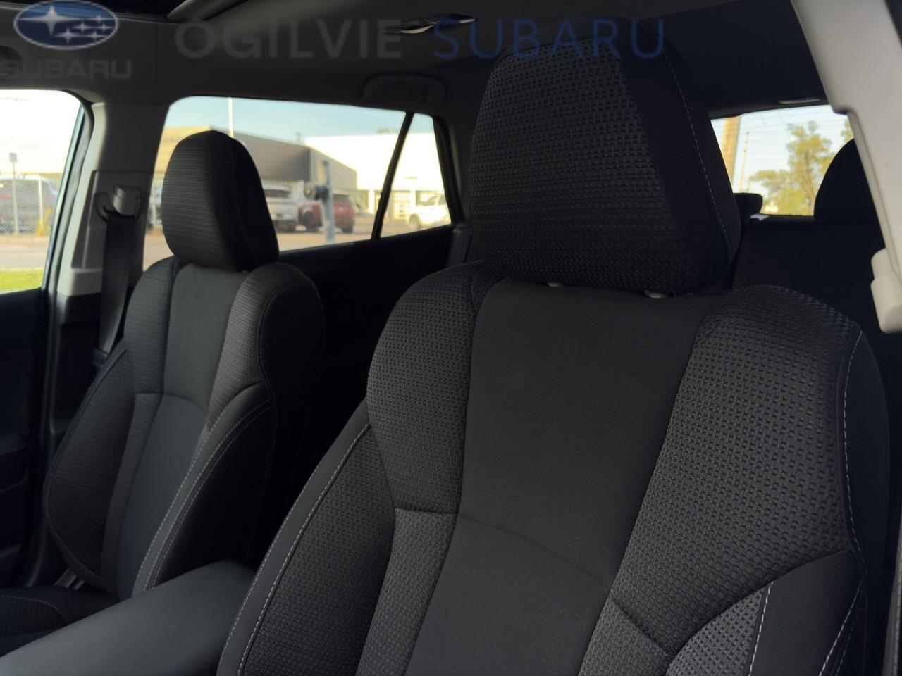 2021 Subaru Outback Touring 4dr All-Wheel Drive Photo4