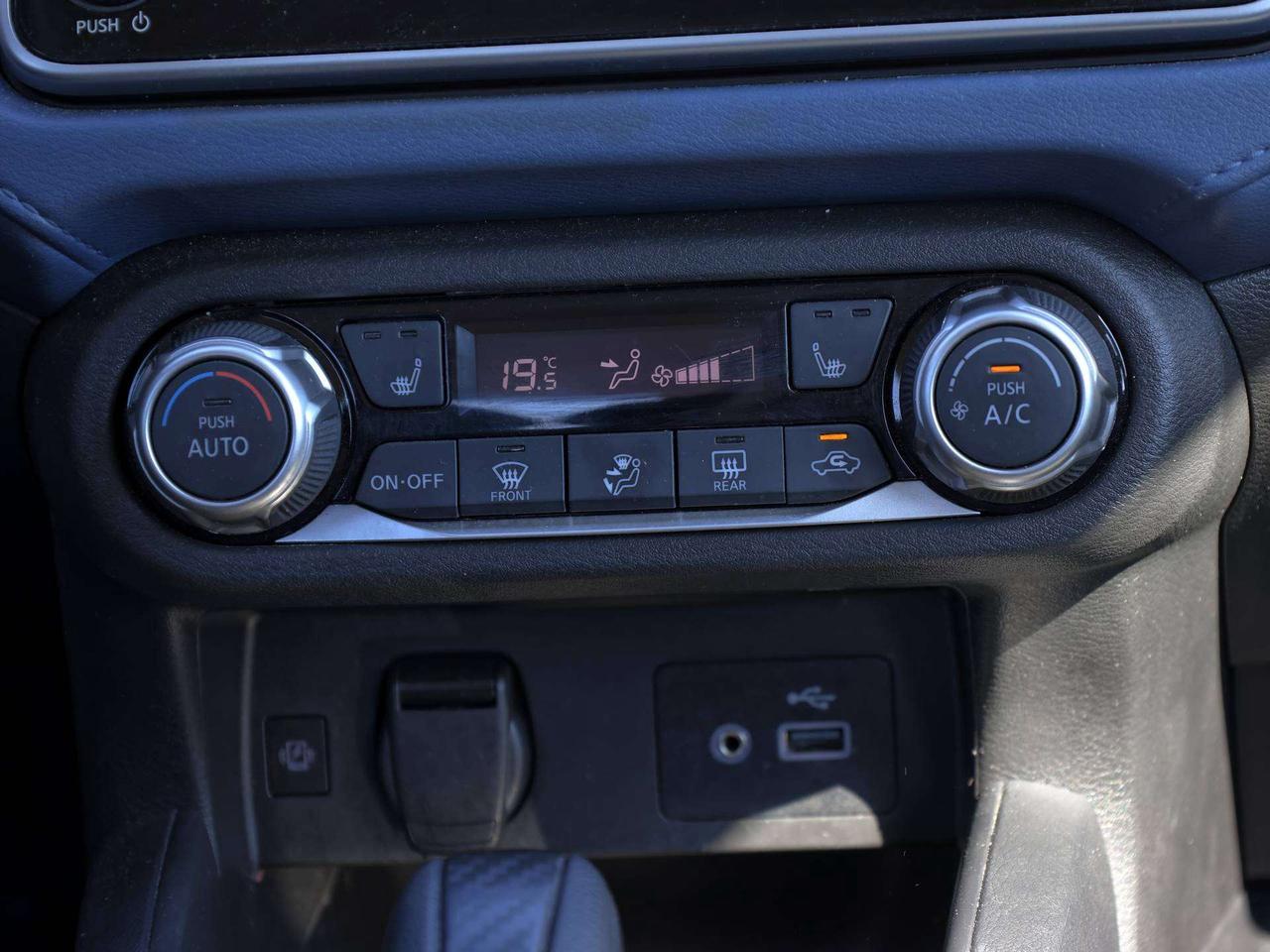 2025 Nissan Versa SV   Climate Ctrl   Heated Seat   Blindspot Alert Photo