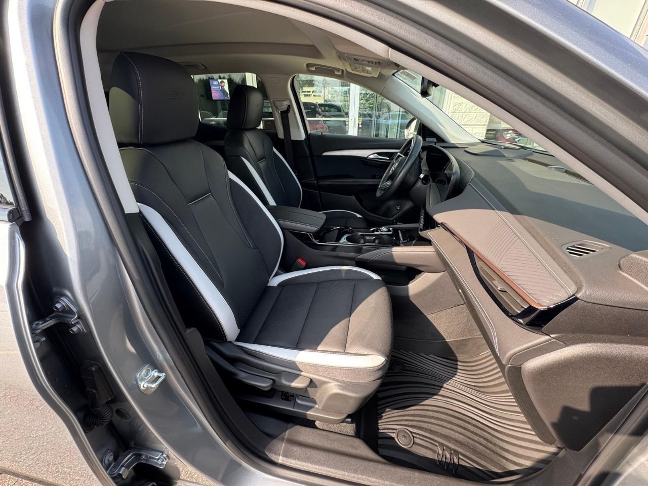 2025 Buick Envision Sport Touring 4dr All-Wheel Drive Photo