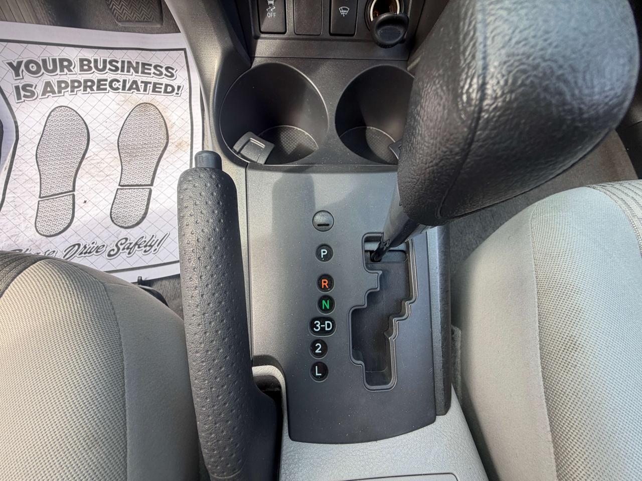 2012 Toyota RAV4 !!!! ONE OWNER !!! NO ACCIDENTS !! TOYOTA SERVICED Photo