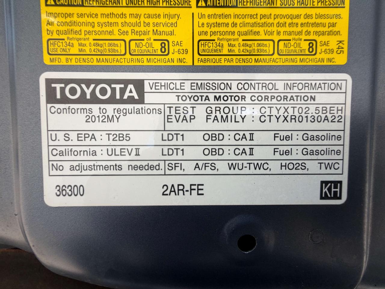 2012 Toyota RAV4 !!!! ONE OWNER !!! NO ACCIDENTS !! TOYOTA SERVICED Photo
