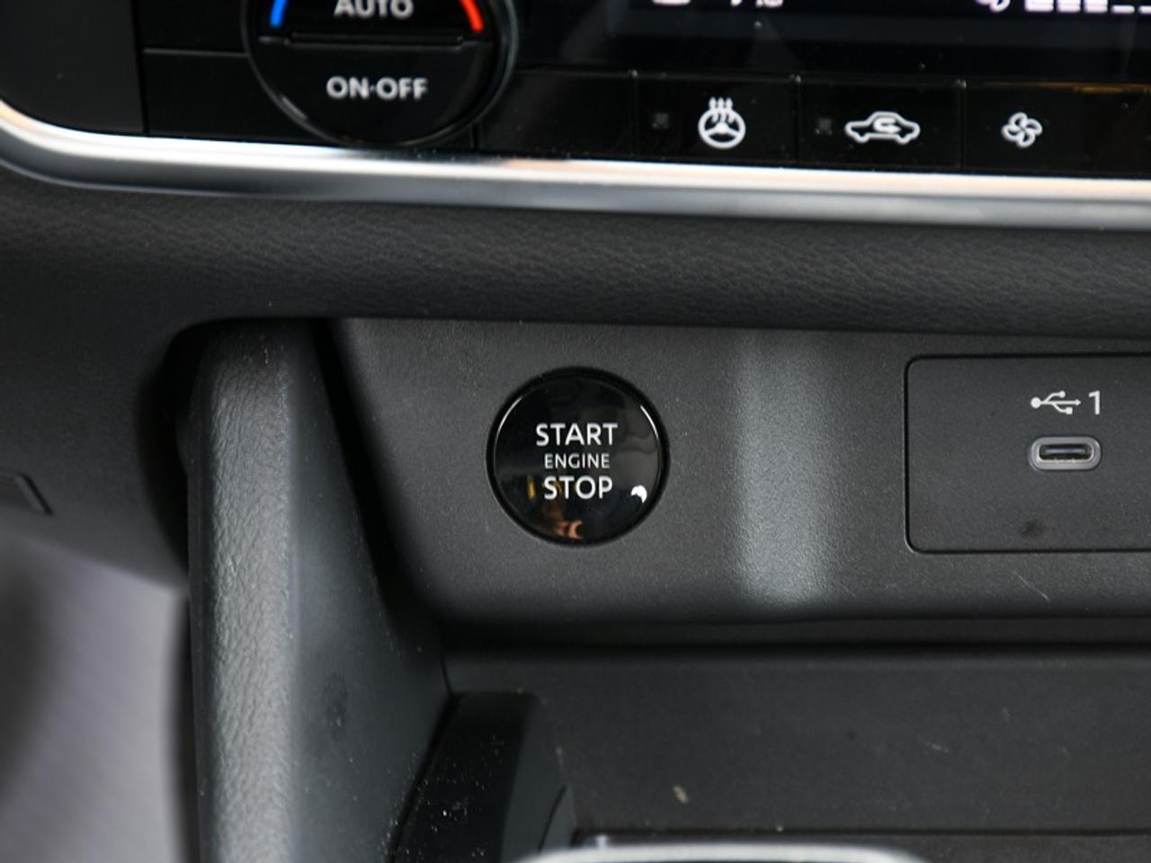 2026 Nissan Rogue SV Moonroof   Adaptive Cruise   Remote Start   CarPlay   Android Auto Photo