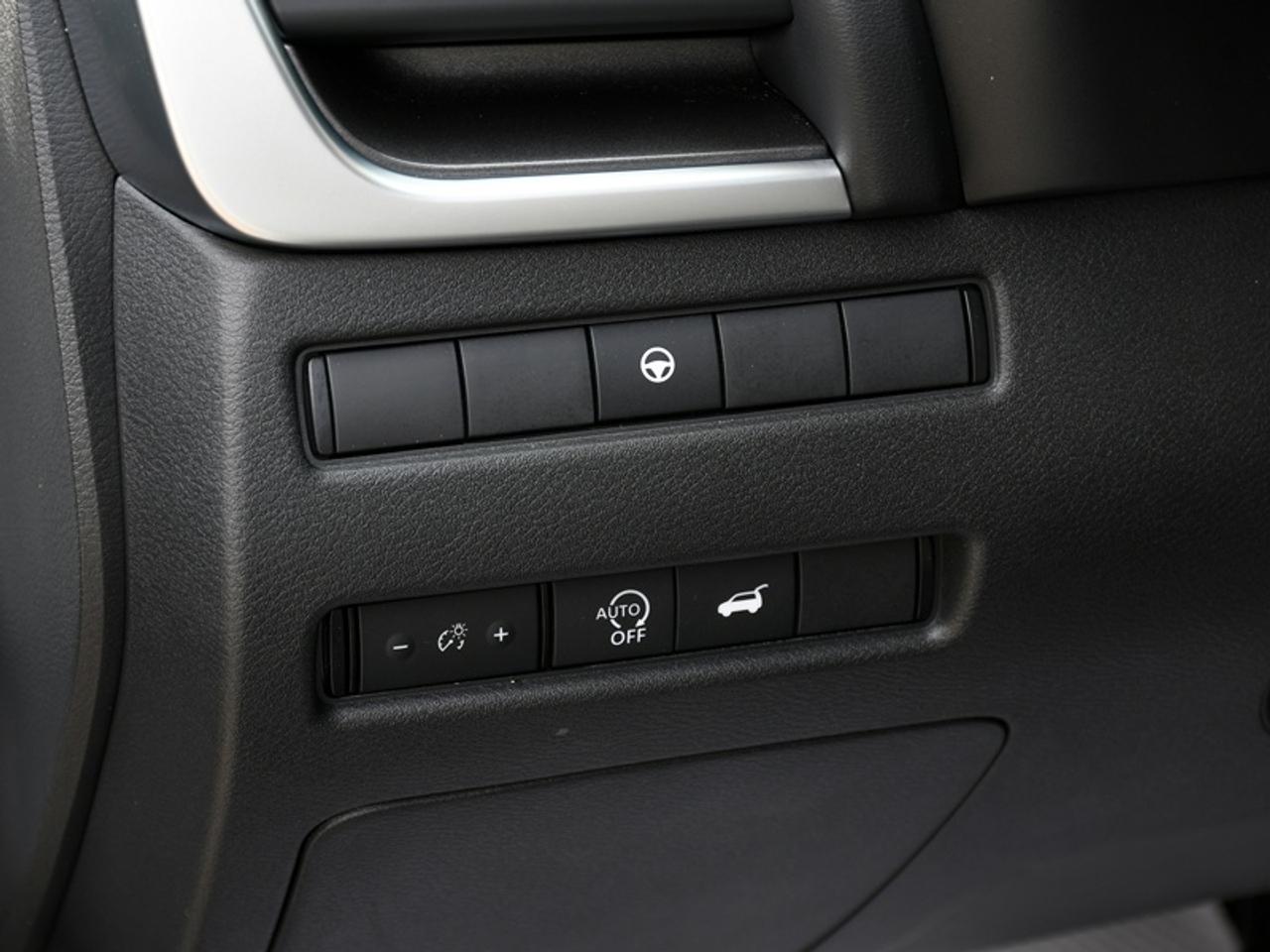 2026 Nissan Rogue SV Moonroof   Adaptive Cruise   Remote Start   CarPlay   Android Auto Photo
