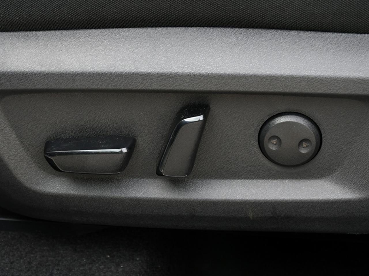 2026 Nissan Rogue SV Moonroof   Adaptive Cruise   Remote Start   CarPlay   Android Auto Photo