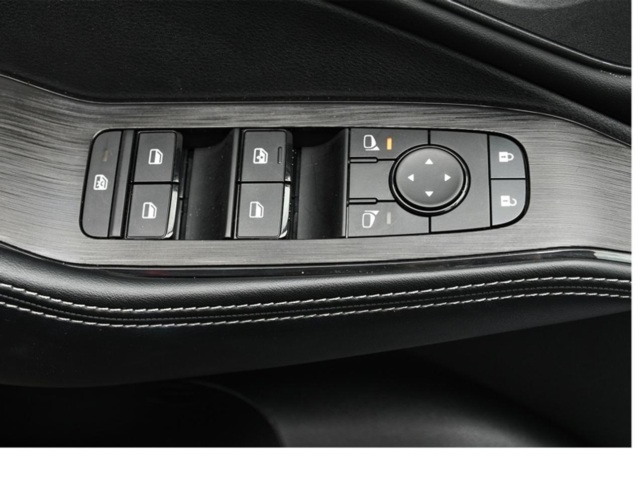 2026 Nissan Rogue SV Moonroof   Adaptive Cruise   CarPlay   Android Auto   Remote Start   Heated Seats Photo