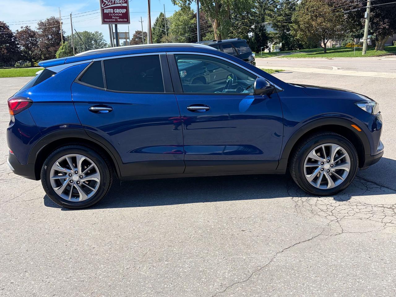 2023 Buick Encore SELECT/PWR ROOF/HEATED SEATS/CALL PICTON Photo4