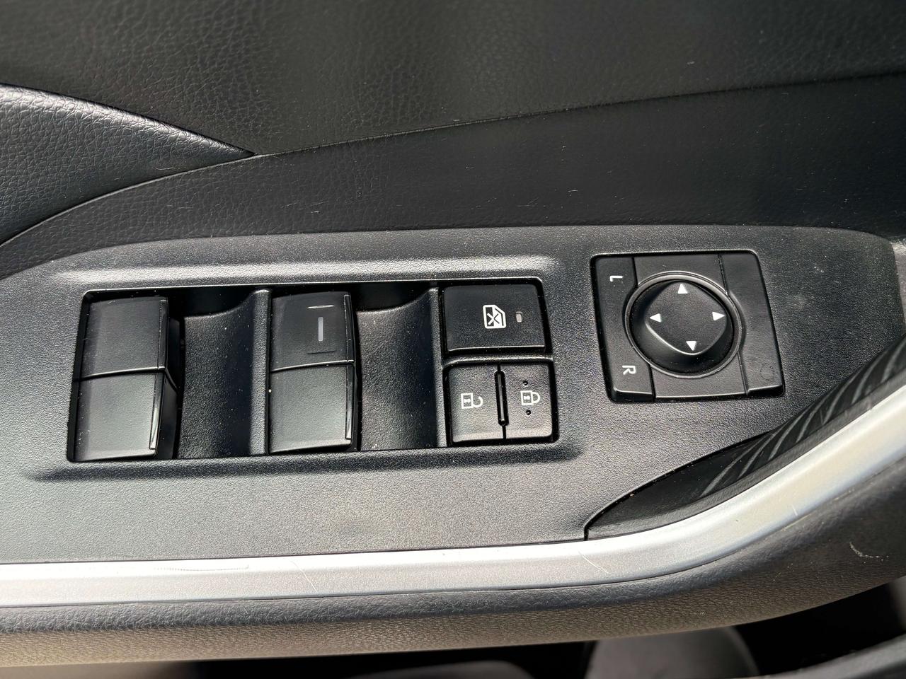 2022 Toyota RAV4 LE AWD   CLEAN CARFAX Photo