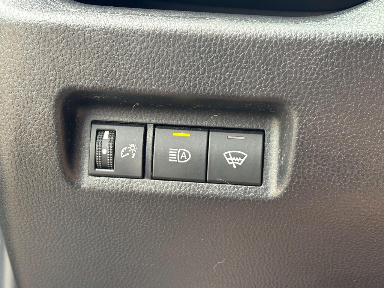 2022 Toyota RAV4 LE AWD   CLEAN CARFAX Photo