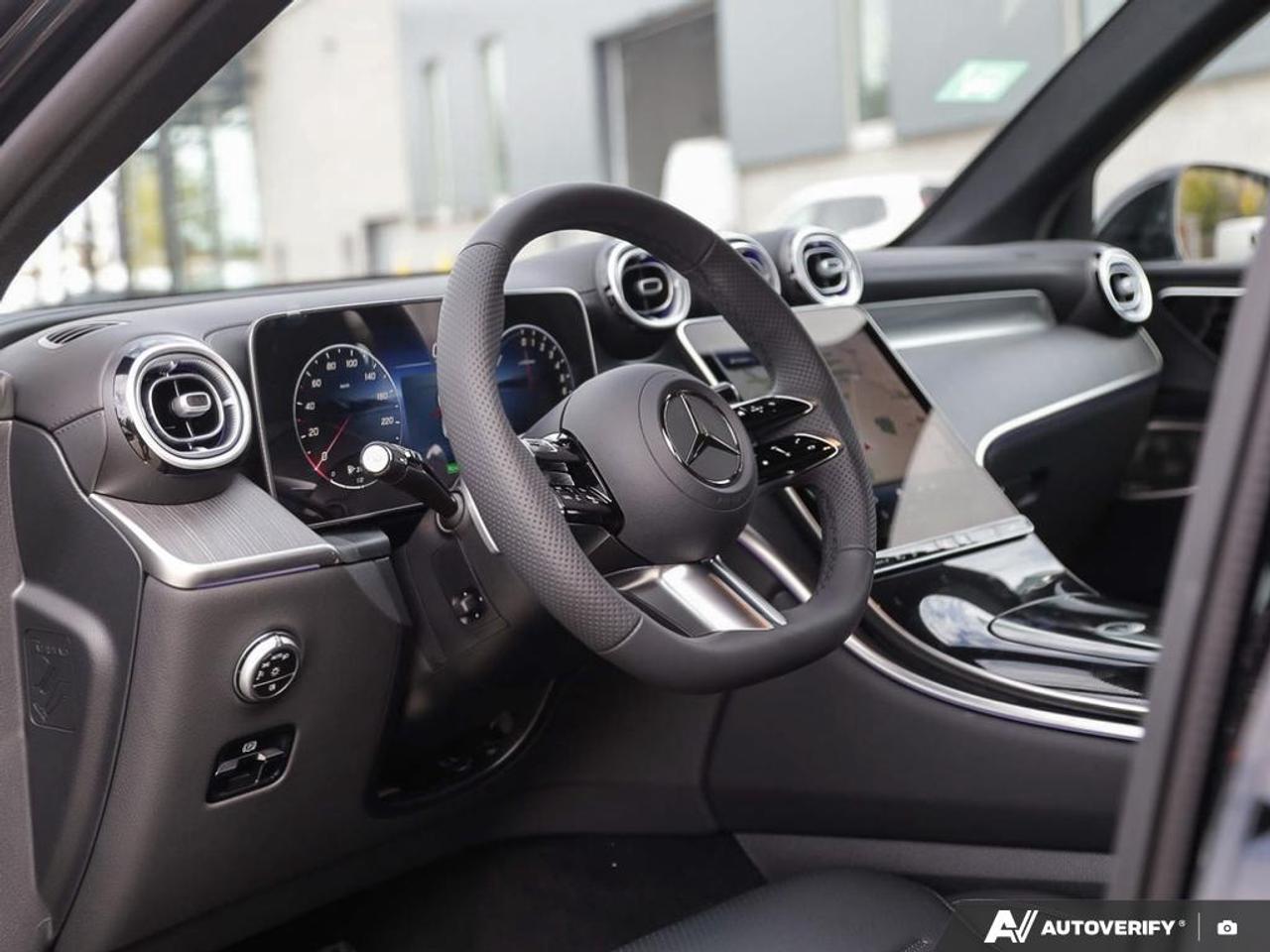 2027 Mercedes-Benz GLC 350e Base GLC 350e 4dr All-Wheel Drive 4MATIC Photo