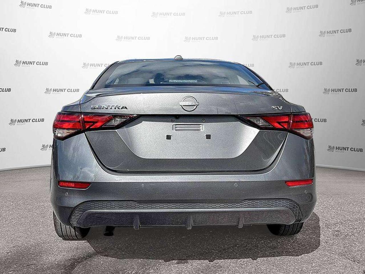 2024 Nissan Sentra SV Photo