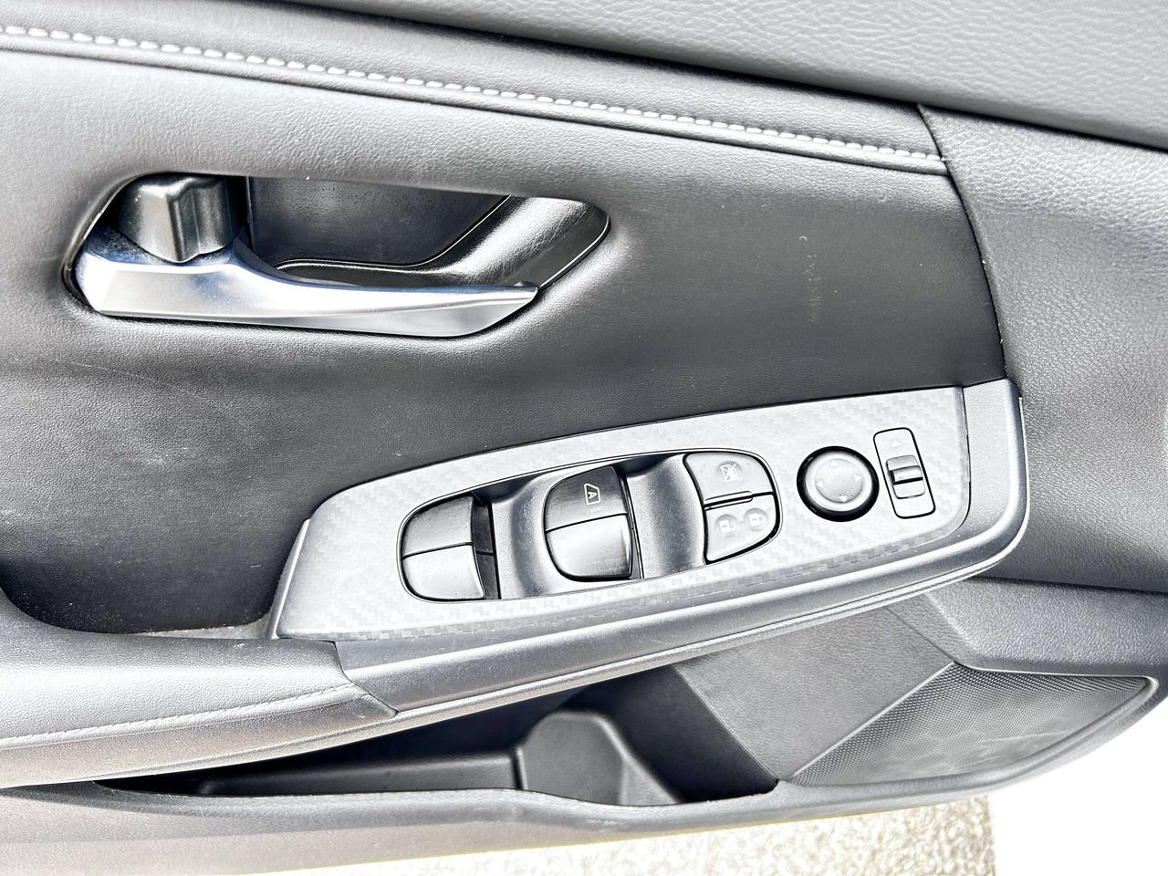 2024 Nissan Sentra SV Photo