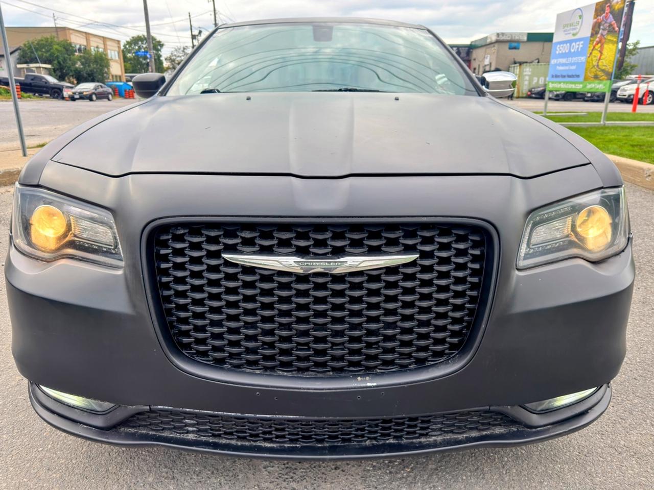 2018 Chrysler 300S  Photo5